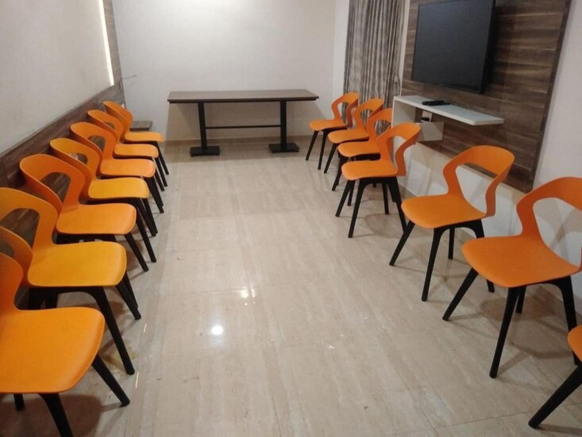 Residenza Adhikrishna Arcade Hotel Erode Exterior photo